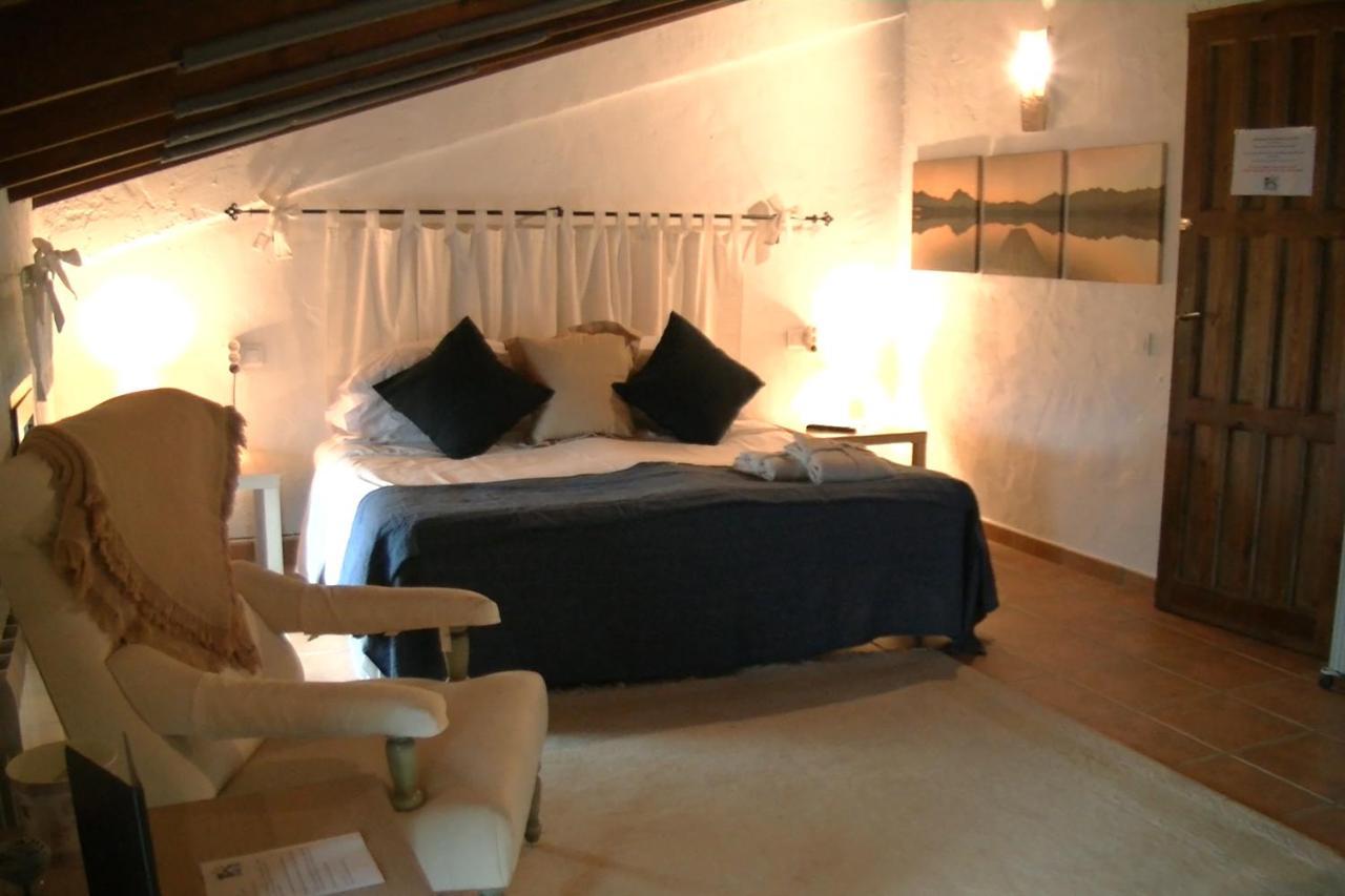 Casa Kisi Cottage, Rural Boutique Bed & Breakfast Colmenar Exteriör bild